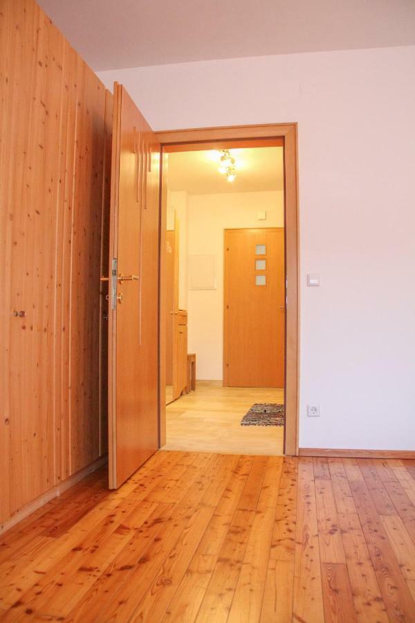 Haus Lenz Ferienwohnungen - Fam Ostermann Puchberg am Schneeberg Ngoại thất bức ảnh